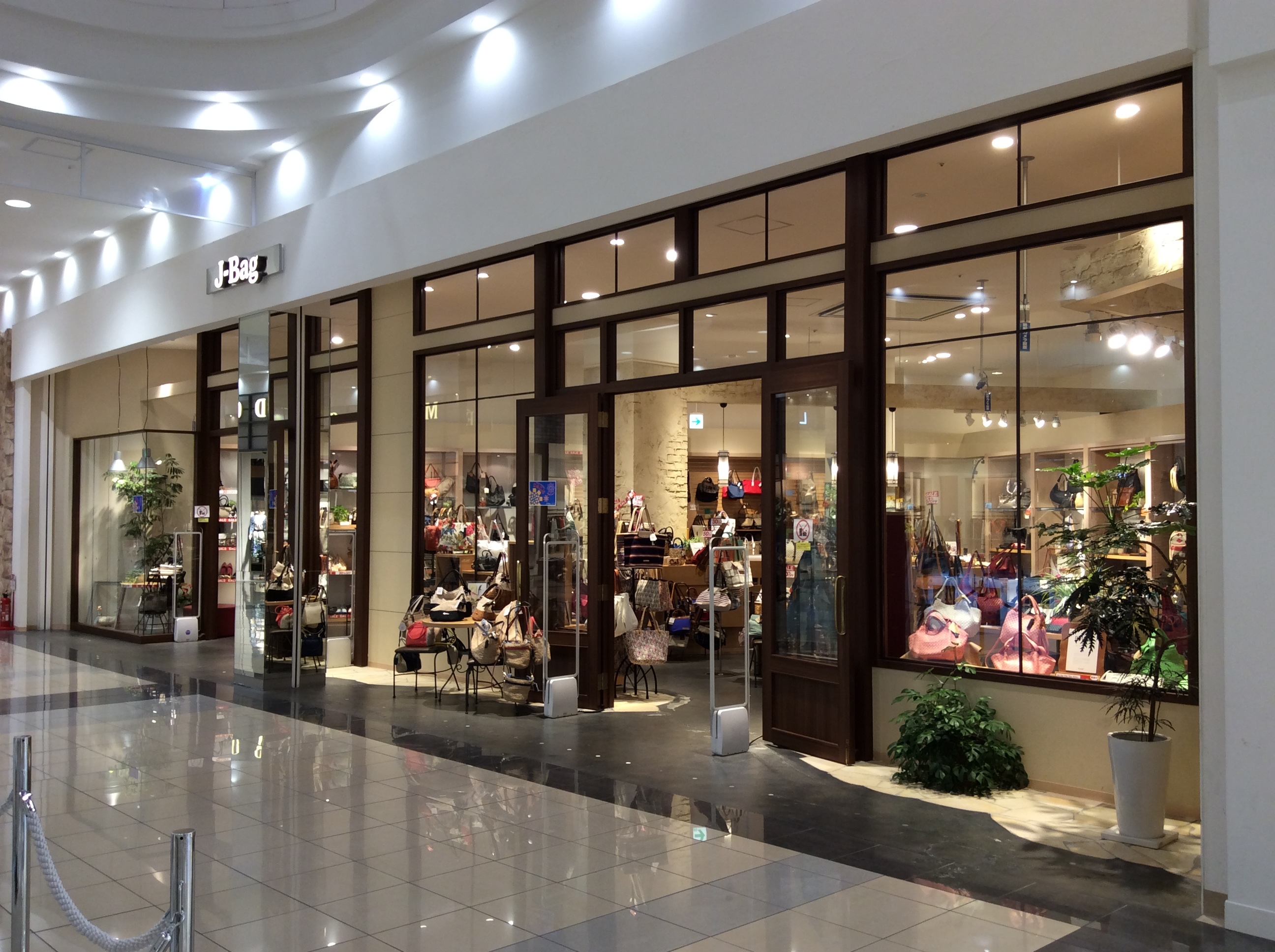J-Bag各務原店